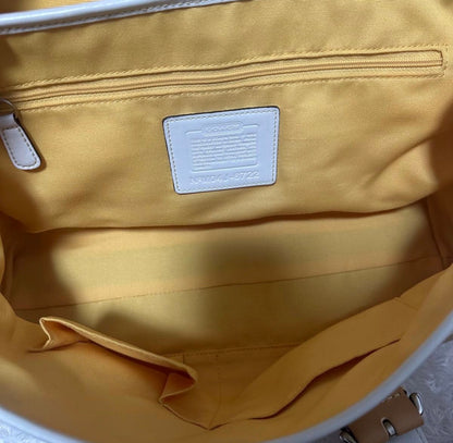 Vintage coach Soho yellow optic signature flap satchel