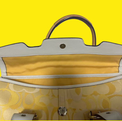 Vintage coach Soho yellow optic signature flap satchel