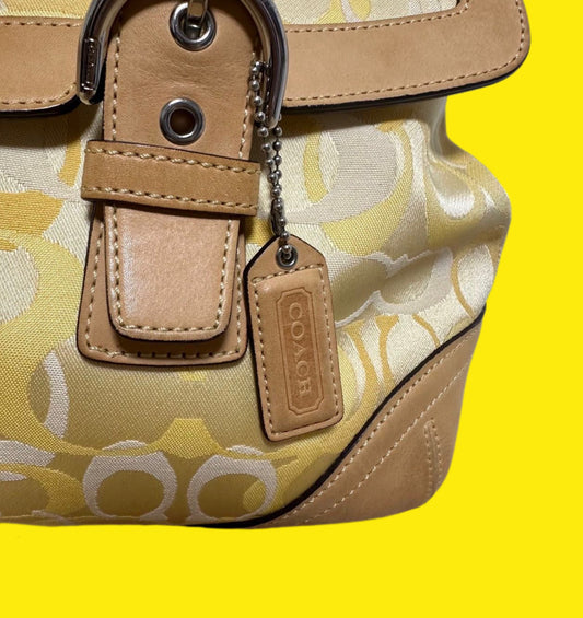 Vintage coach Soho yellow optic signature flap satchel
